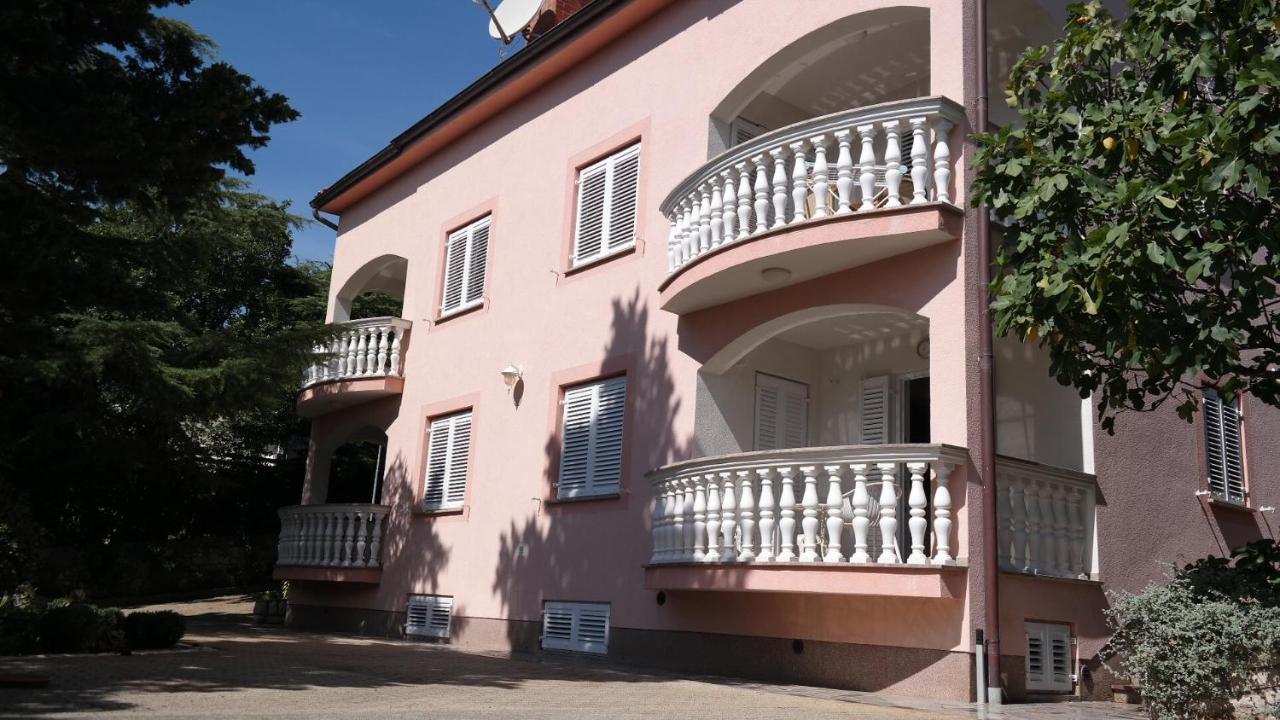 Apartmani Lili Новий Винодольський Екстер'єр фото