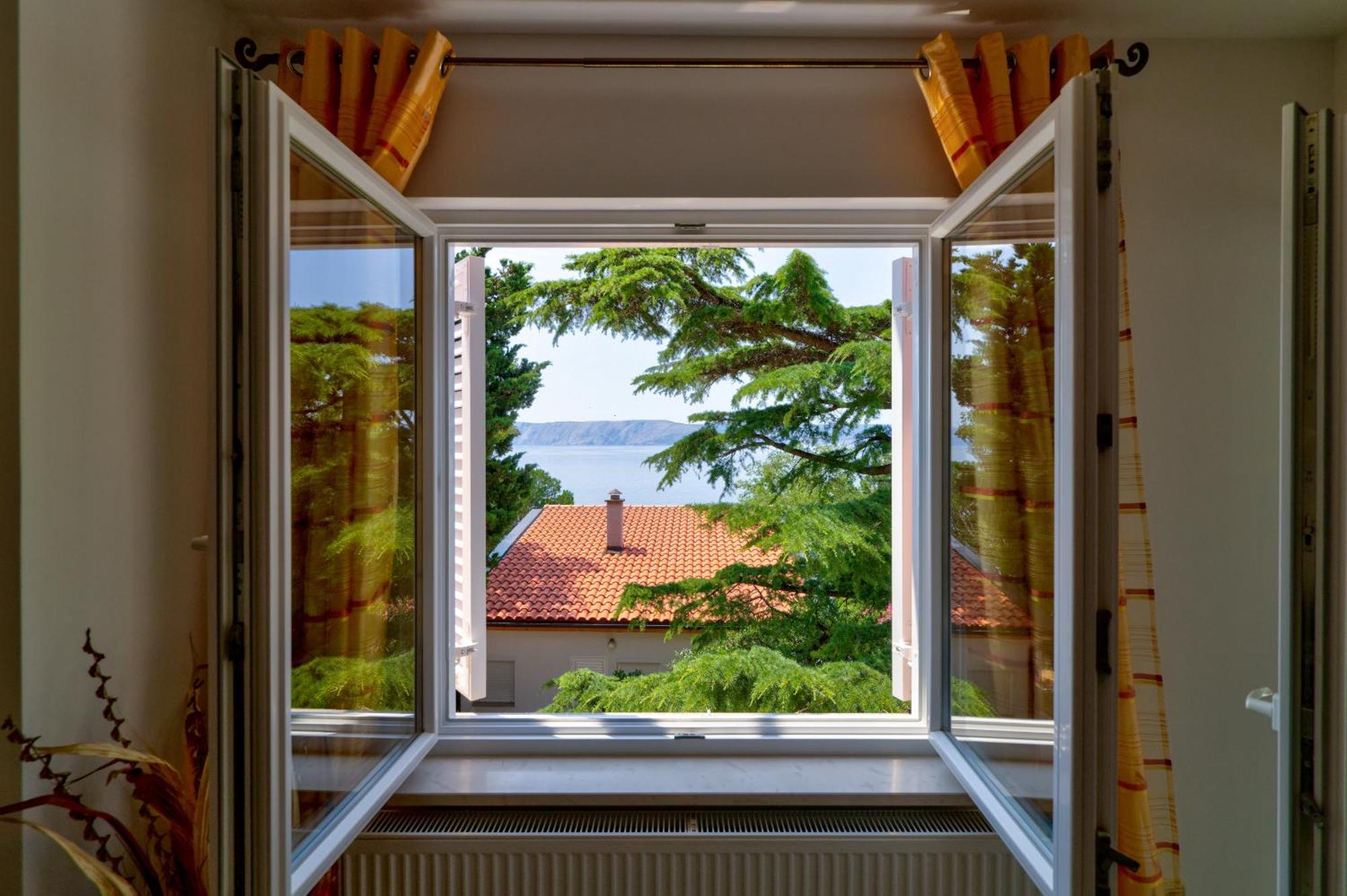 Apartmani Lili Новий Винодольський Екстер'єр фото