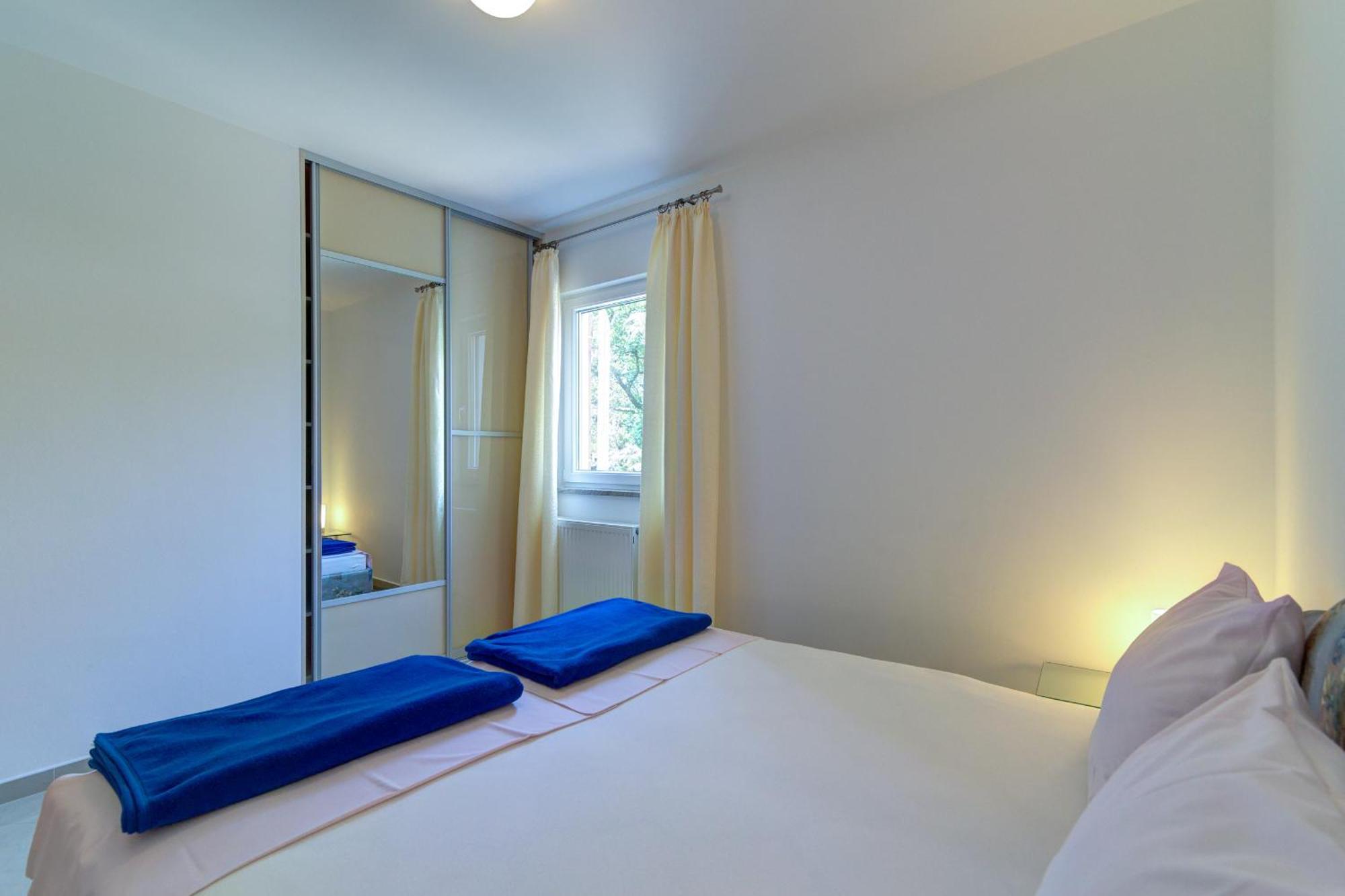 Apartmani Lili Новий Винодольський Екстер'єр фото