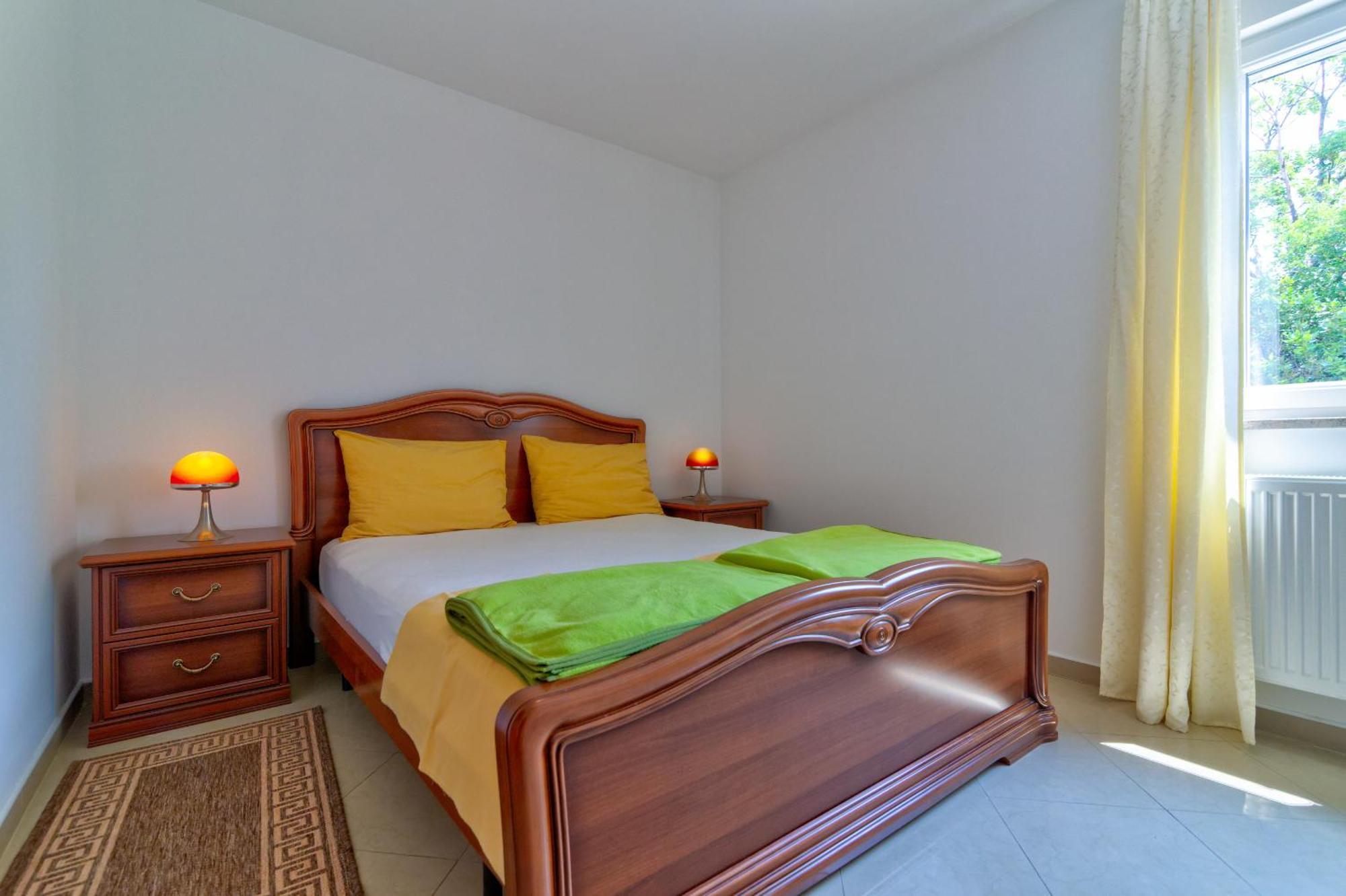 Apartmani Lili Новий Винодольський Екстер'єр фото