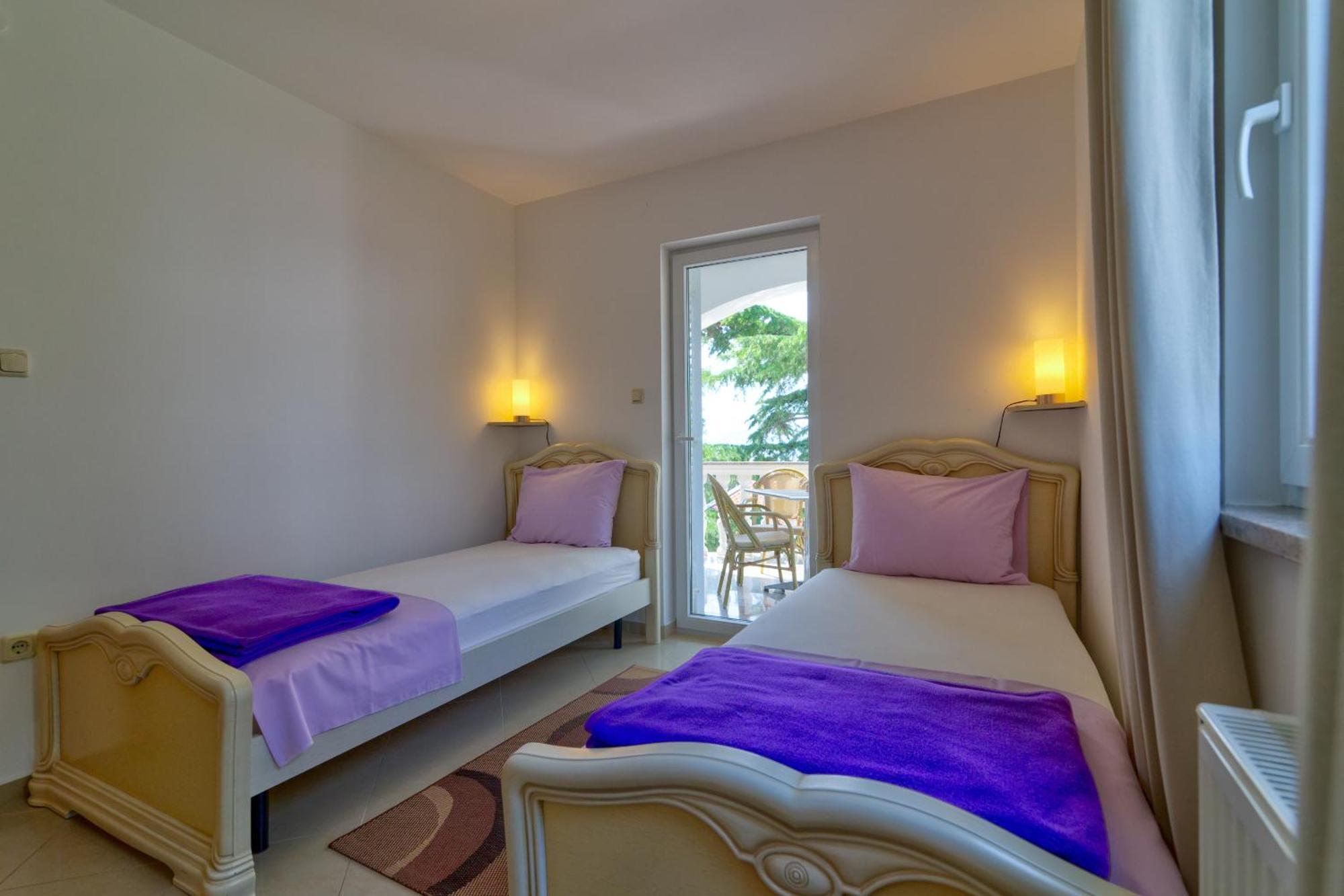Apartmani Lili Новий Винодольський Номер фото